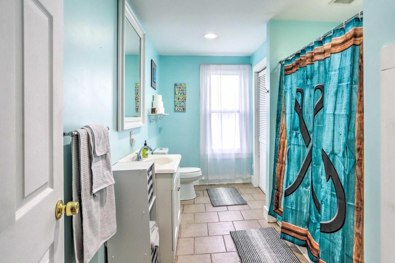 Sweetwater Hideaway - Blocks To Lake Erie! Port Clinton Bagian luar foto